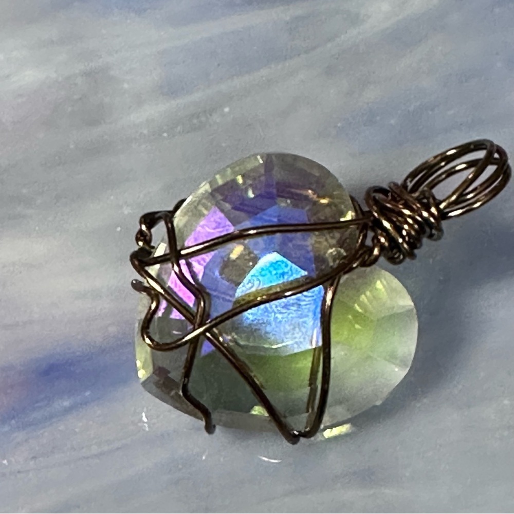 Collage Heart Crystal Glass Pendant Handmade Prism Necklace with faceted OOAK - Picture 4 of 12